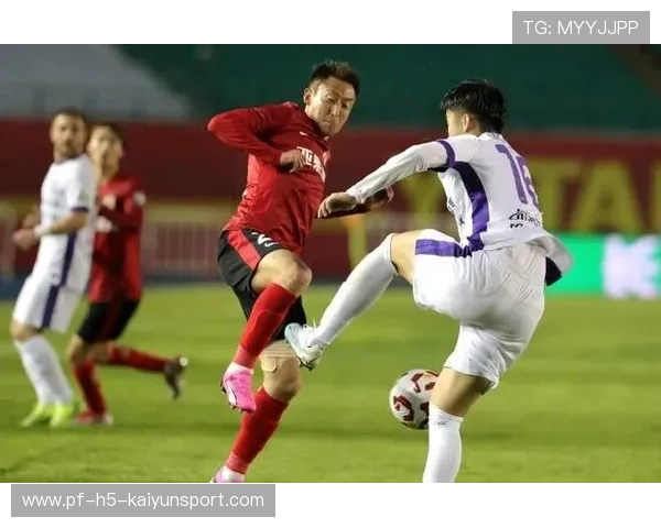 中超29轮：亚泰0-4国安，津门虎1-2泰山！两场比赛纷繁精彩！，中超亚泰队_3名外援+4名内援加盟